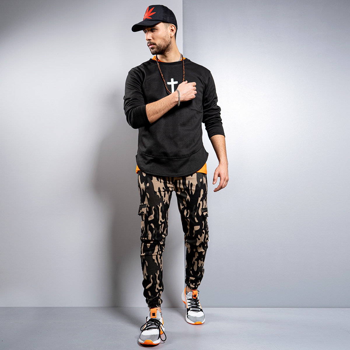 شلواراسلش سبز طرح چيريكي مدلSEBERT