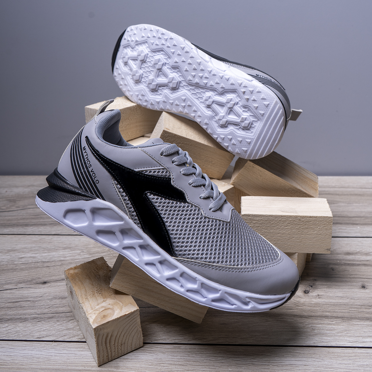 كفش ورزشي دخترانه طوسي مدل Sarin