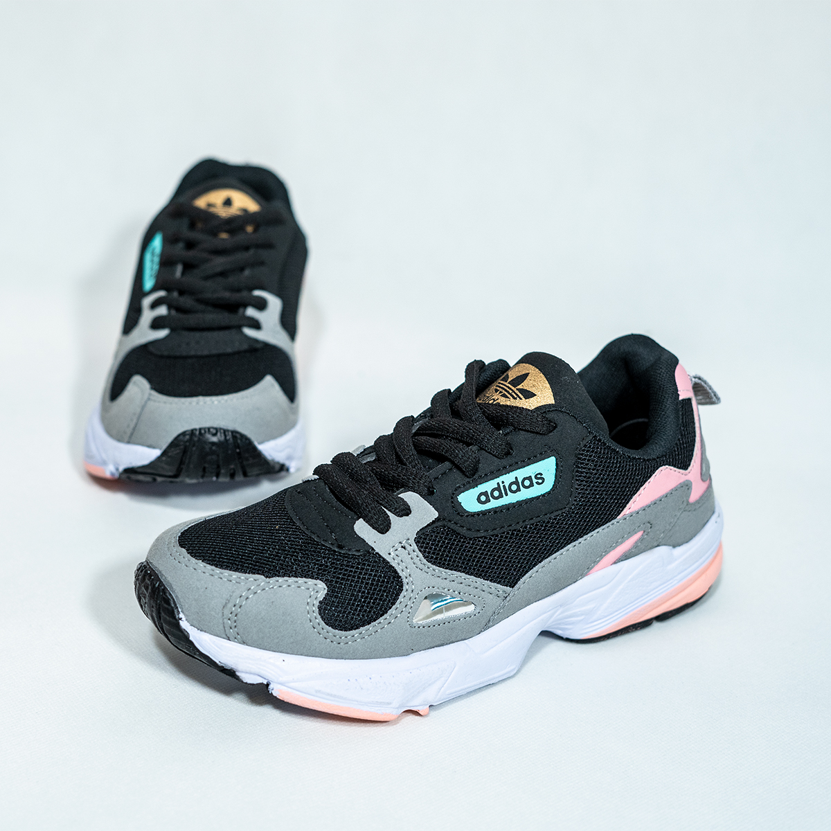 کفش ورزشی Adidas زنانه مدل Mania