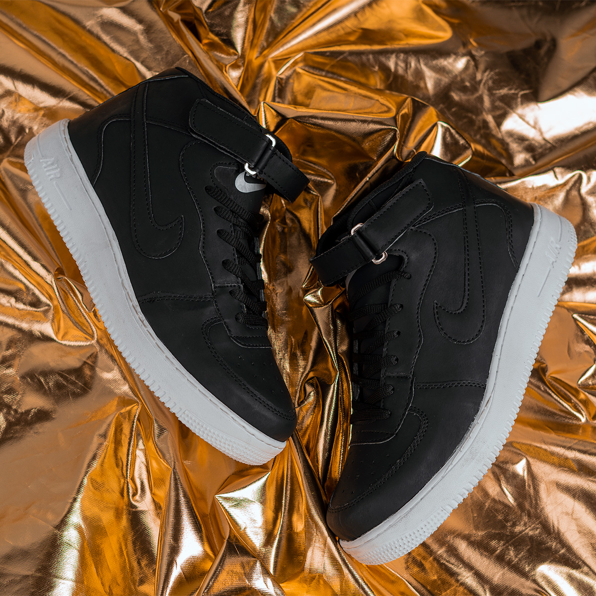 نیم بوت مردانه NikeAirمشکی زیره سفید مدل Force