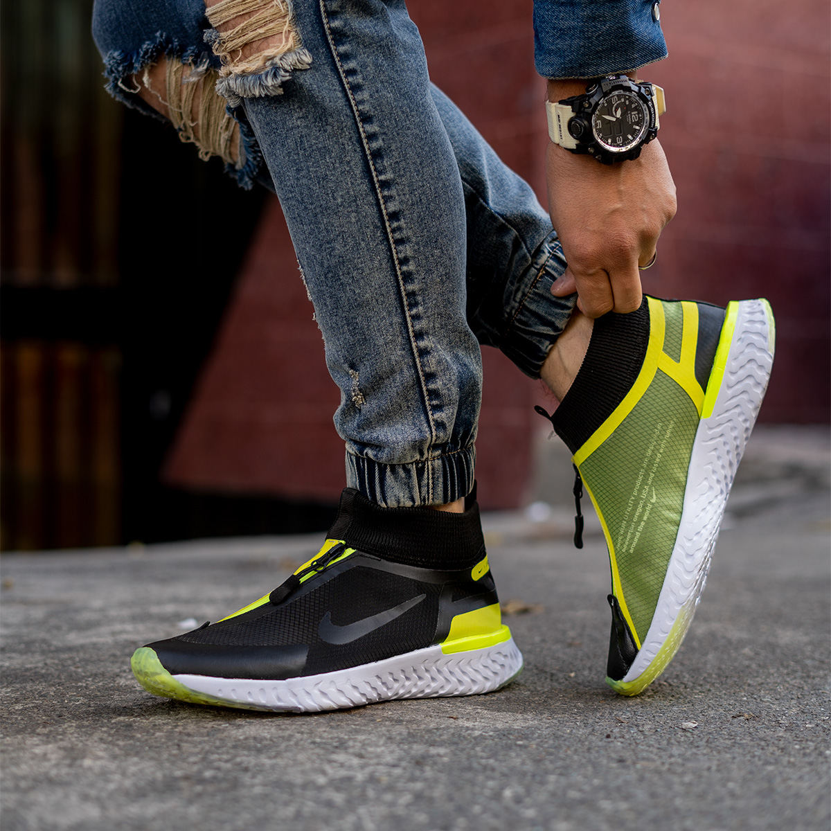 کفش ورزشی NIke مردانه مشکی سبز مدل Itako