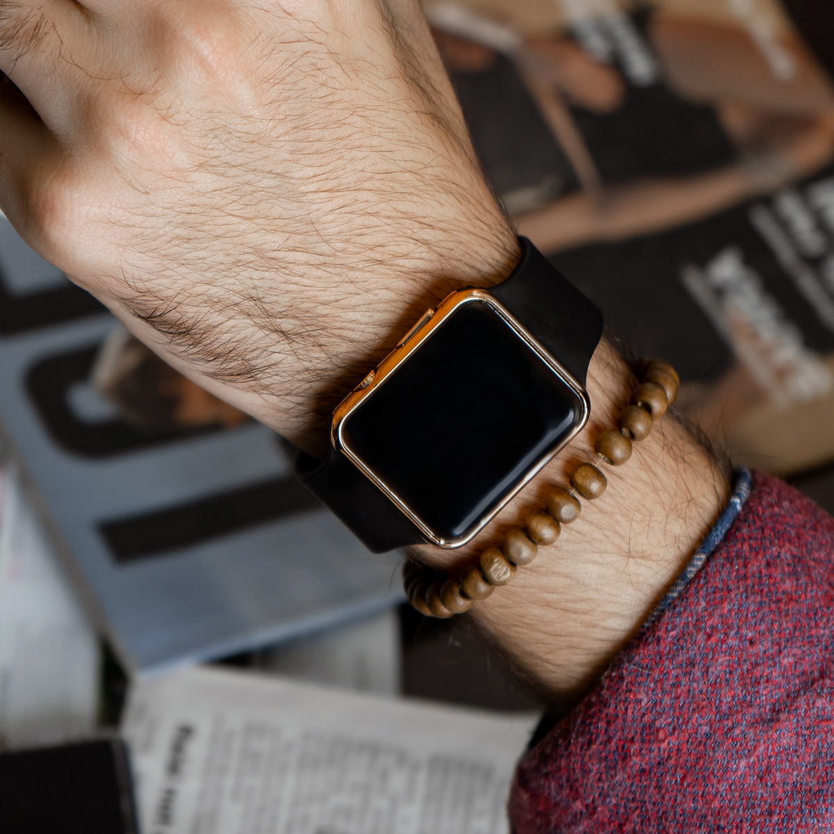 ساعت ال ای دی مشکی طلایی f450