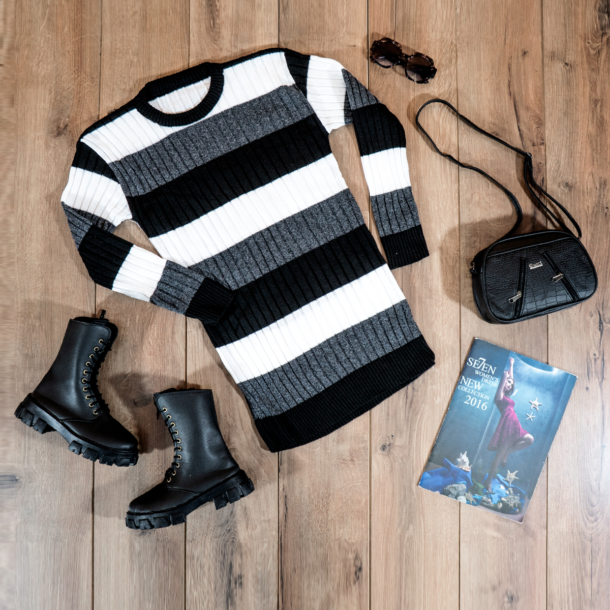 تونیک بافت زنانه راه راه ذغالی مشکی مدل kareno