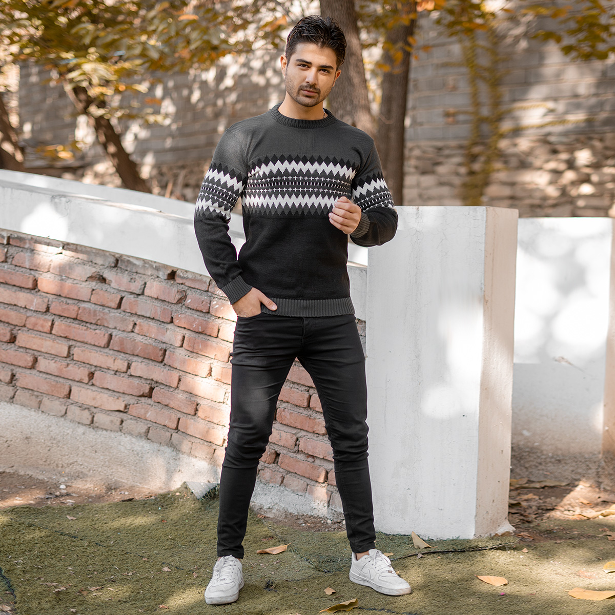 پلیور ژاکارد ذغالی مشکی مردانه مدلSami
