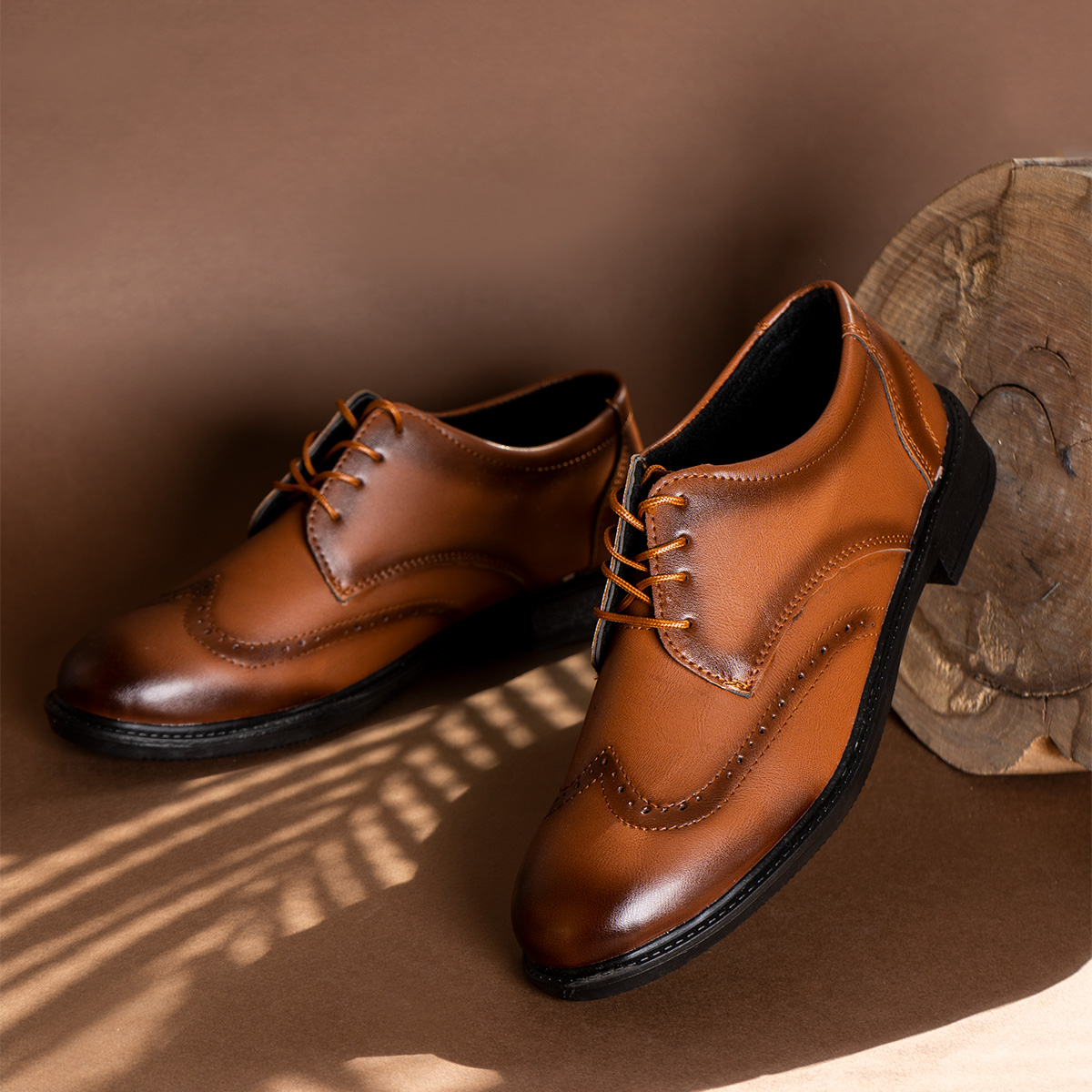 کفش رسمی مردانه عسلی مدل Aroma