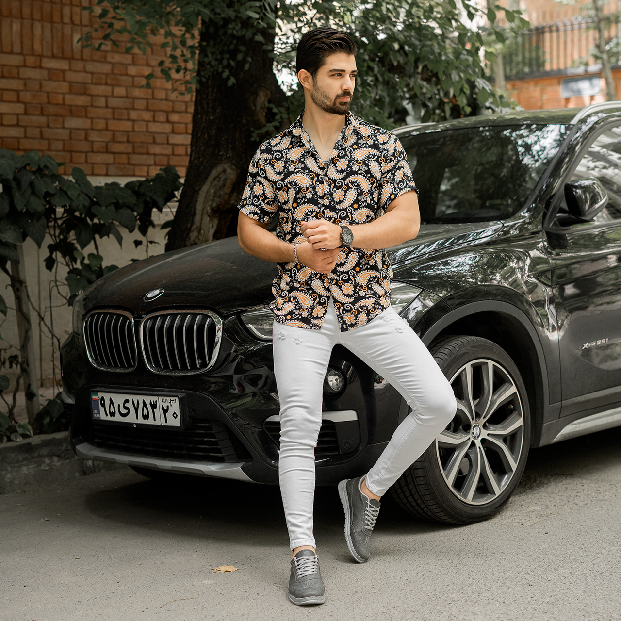 پیراهن هاوایی طرح بته جقه مردانه مدل calin