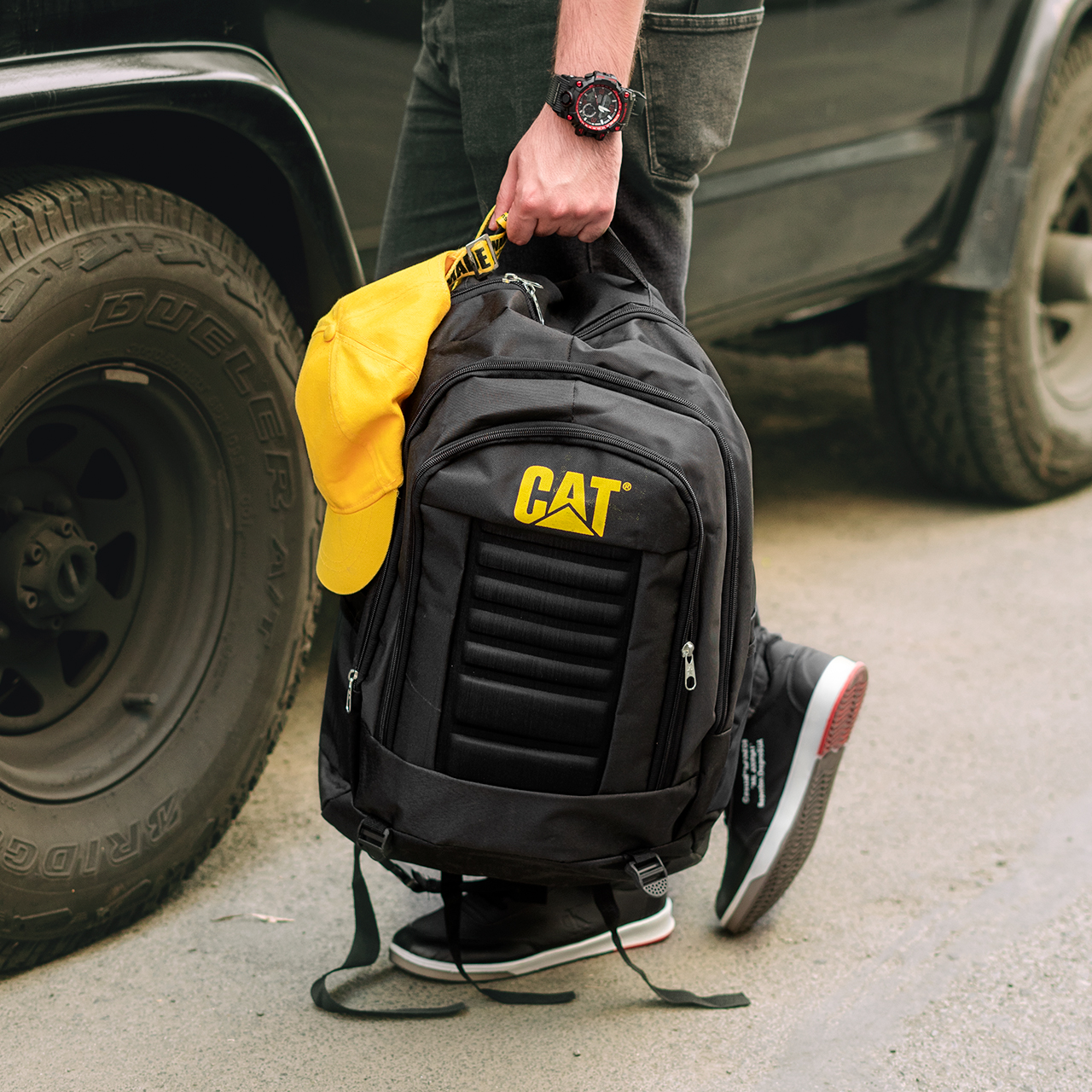 کوله پشتی Cat مشکی مدل behroz