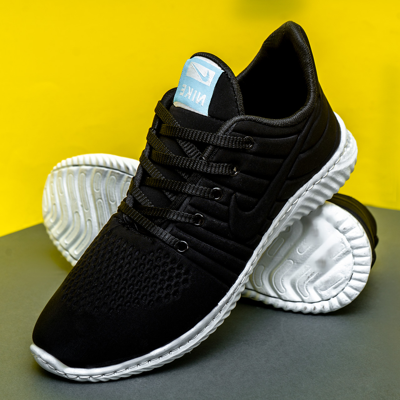 کفش ورزشی نایک مشکی زیره سفید مدل Rota