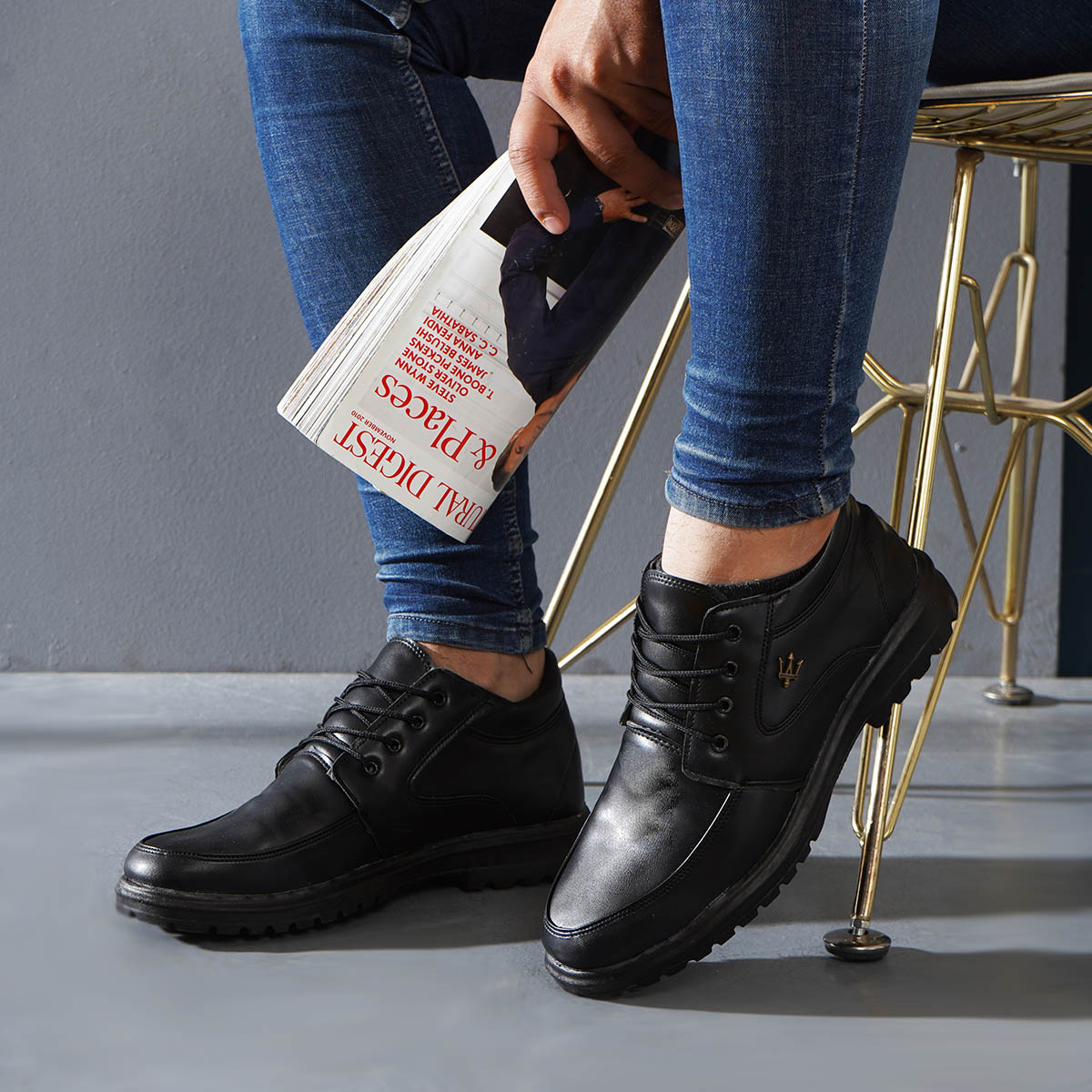 نیم بوت مشکی مردانه مدل A66