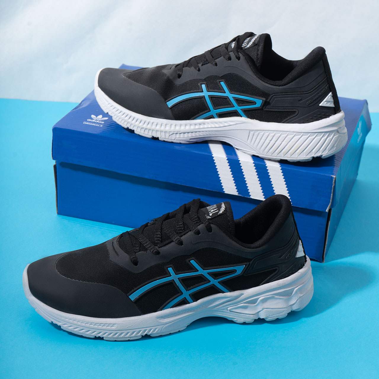 کفش ورزشی مشکی آبی زیره سفید مردانه مدل Rail