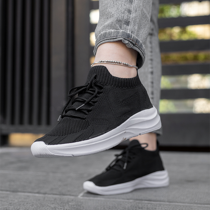 کفش ورزشی زنانه مشکی مدل Poopak