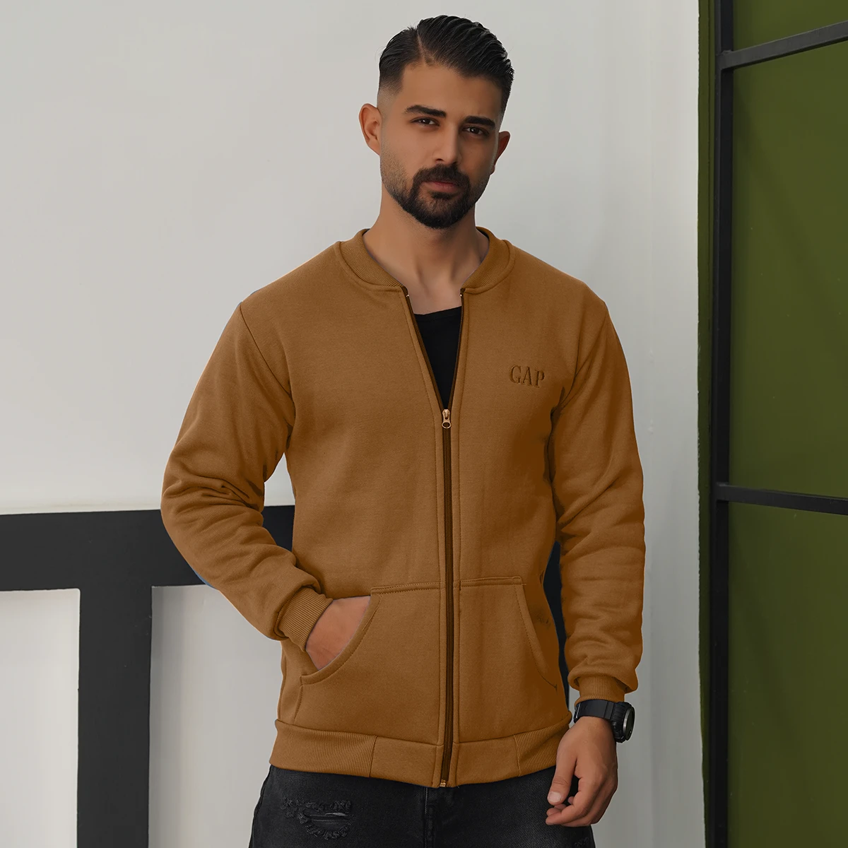 سوییشرت مردانه قهوه ای مدل GAP