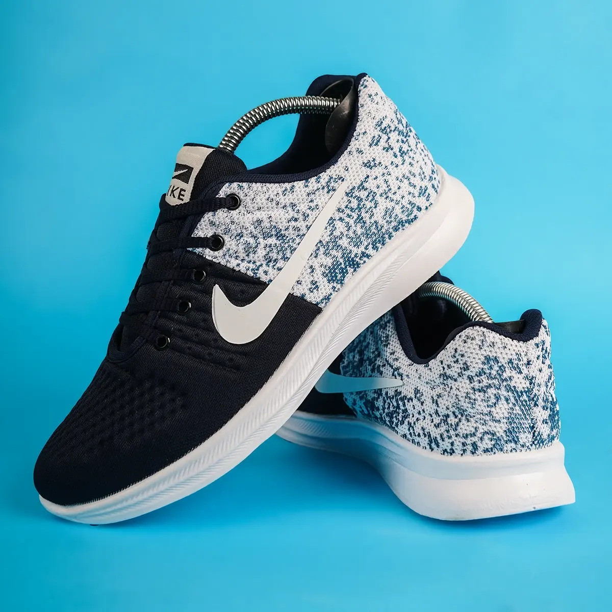 کفش ورزشی نایک سرمه ای مردانه مدل Saber