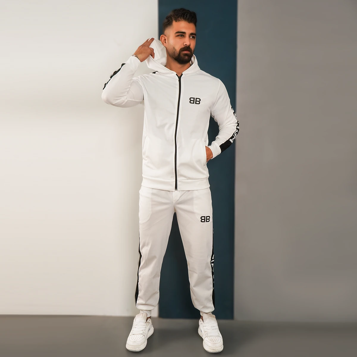 ست سوییشرت شلوار مردانه Balenciagaمدل Bizhan