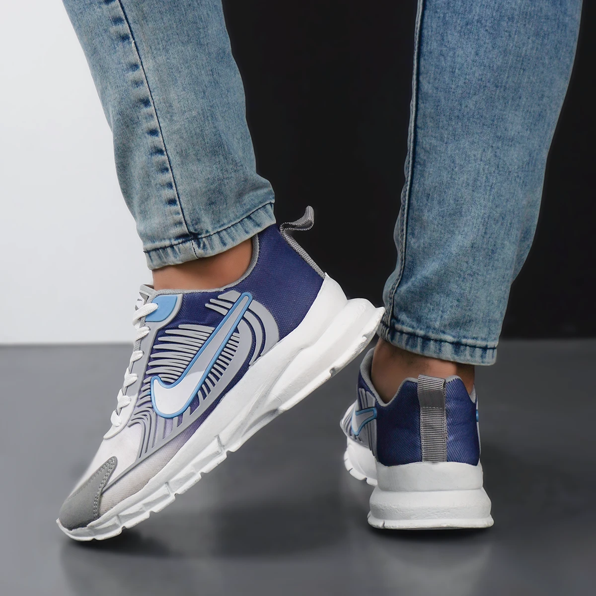 کفش ورزشی مردانه نایک طوسی آبی مدل مدل Farhan