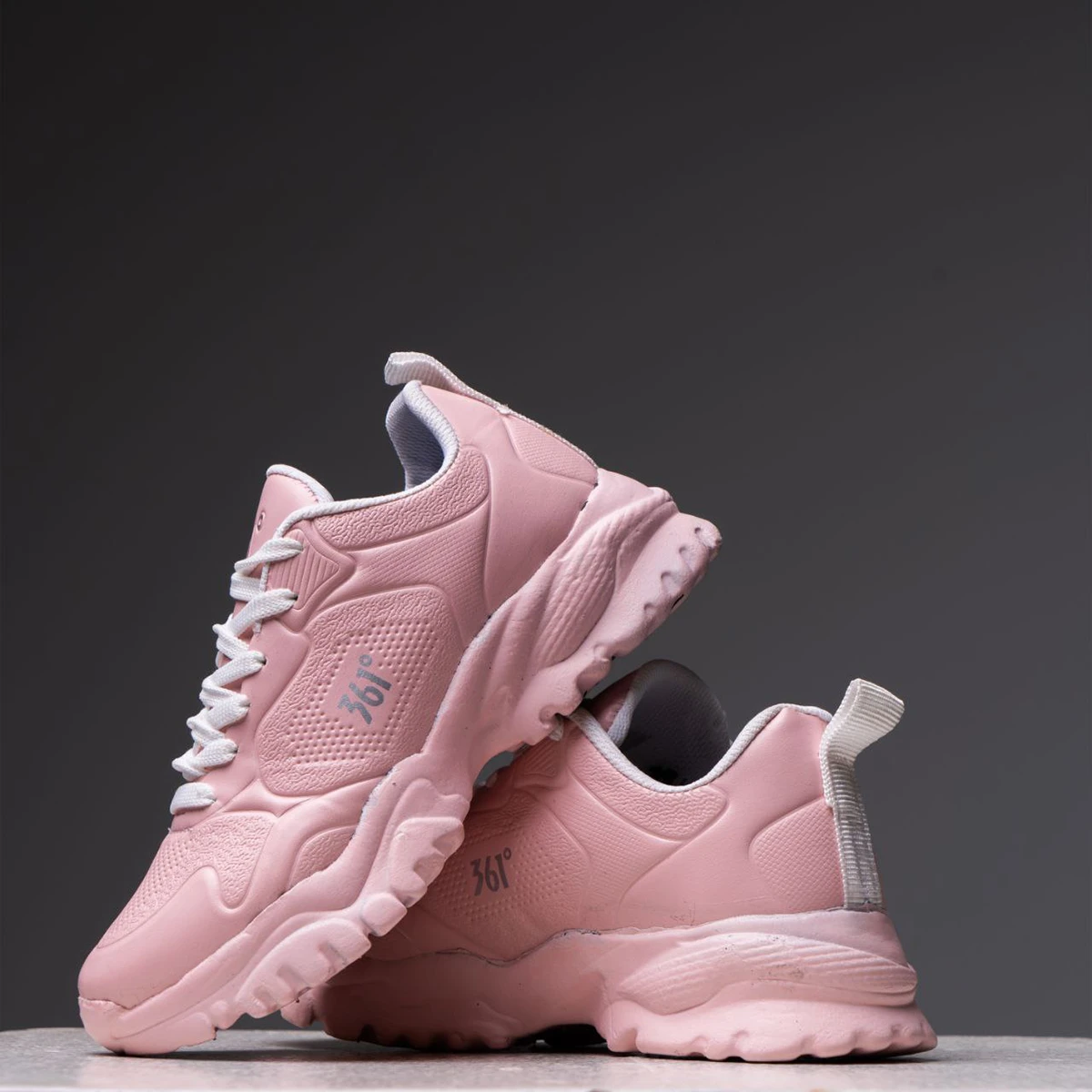 کفش ورزشی دخترانه361 صورتی مدل BELLA