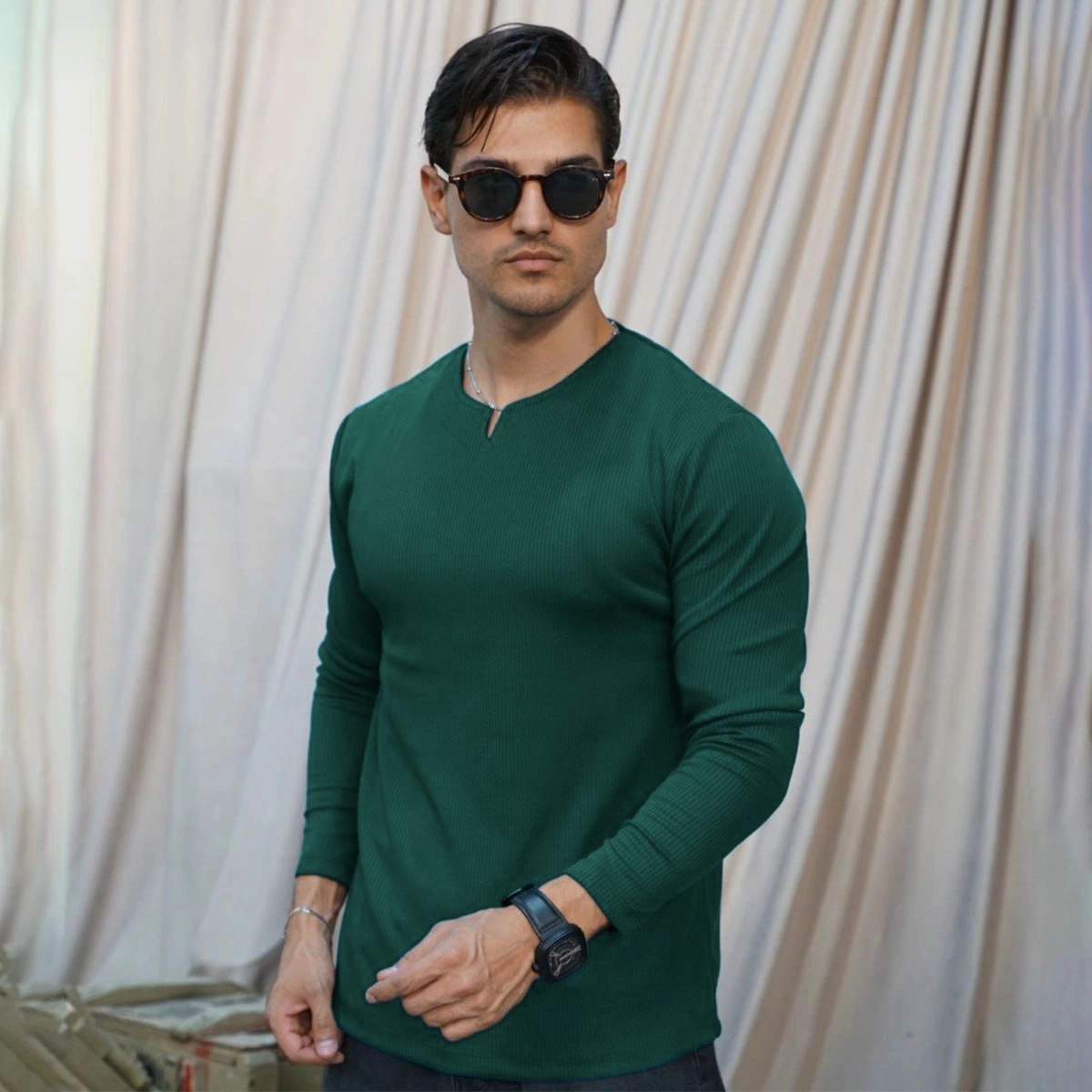 بلوز مردانه سبز یقه کوبایی مدل Etron