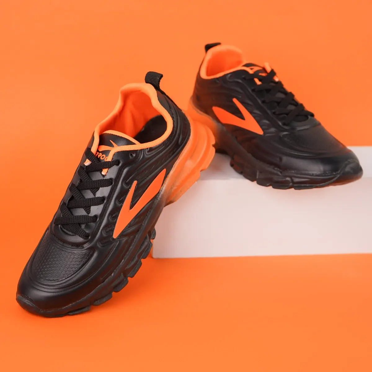 کفش ورزشی مردانه مشکی نارنجی مدل P802