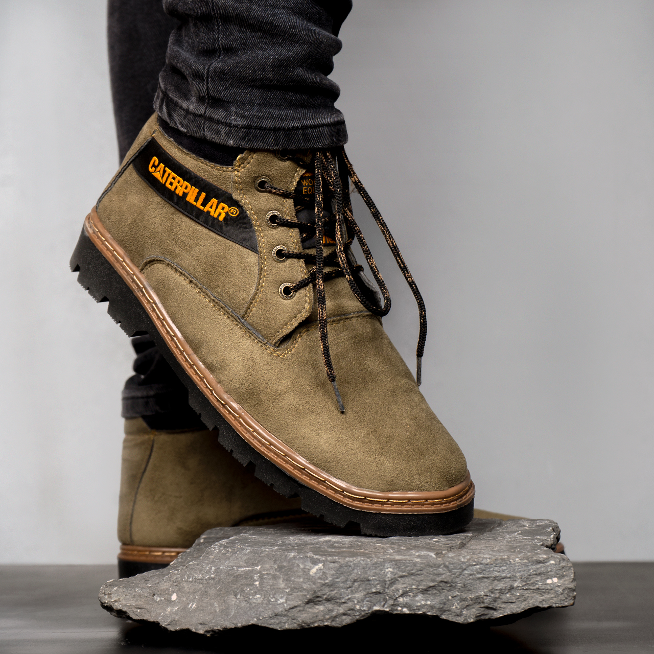 کفش ساقدار CAT مدل AMAX سبز