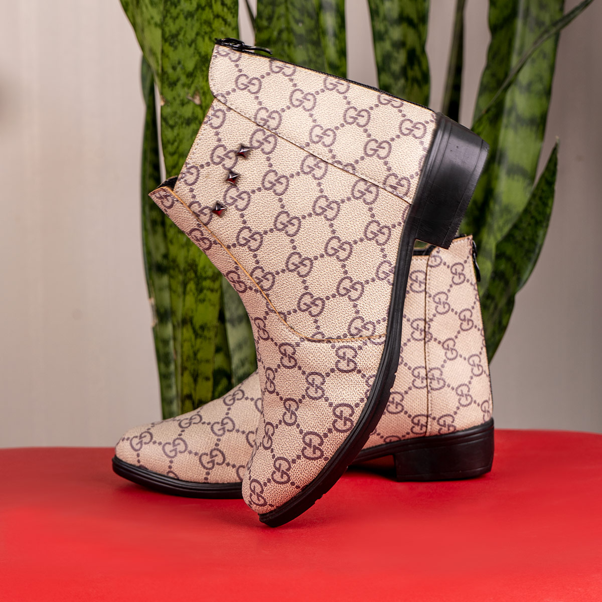 نیم بوت زنانه مدل Aysan