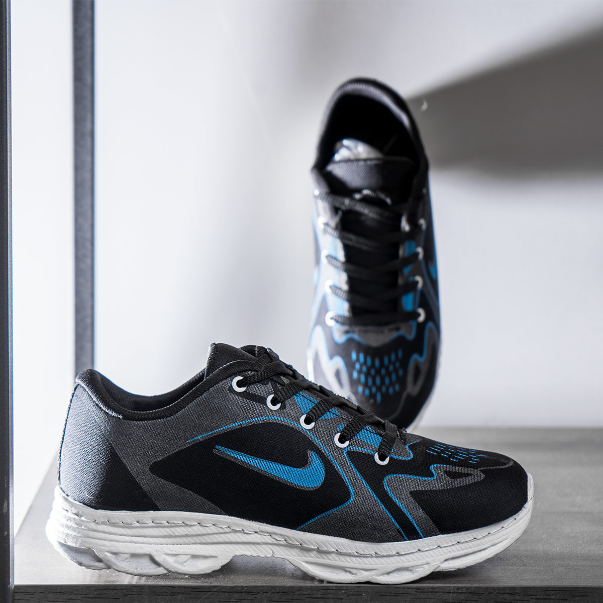 کفش ورزشی مشکی آبی مردانه مدل Miden(T)