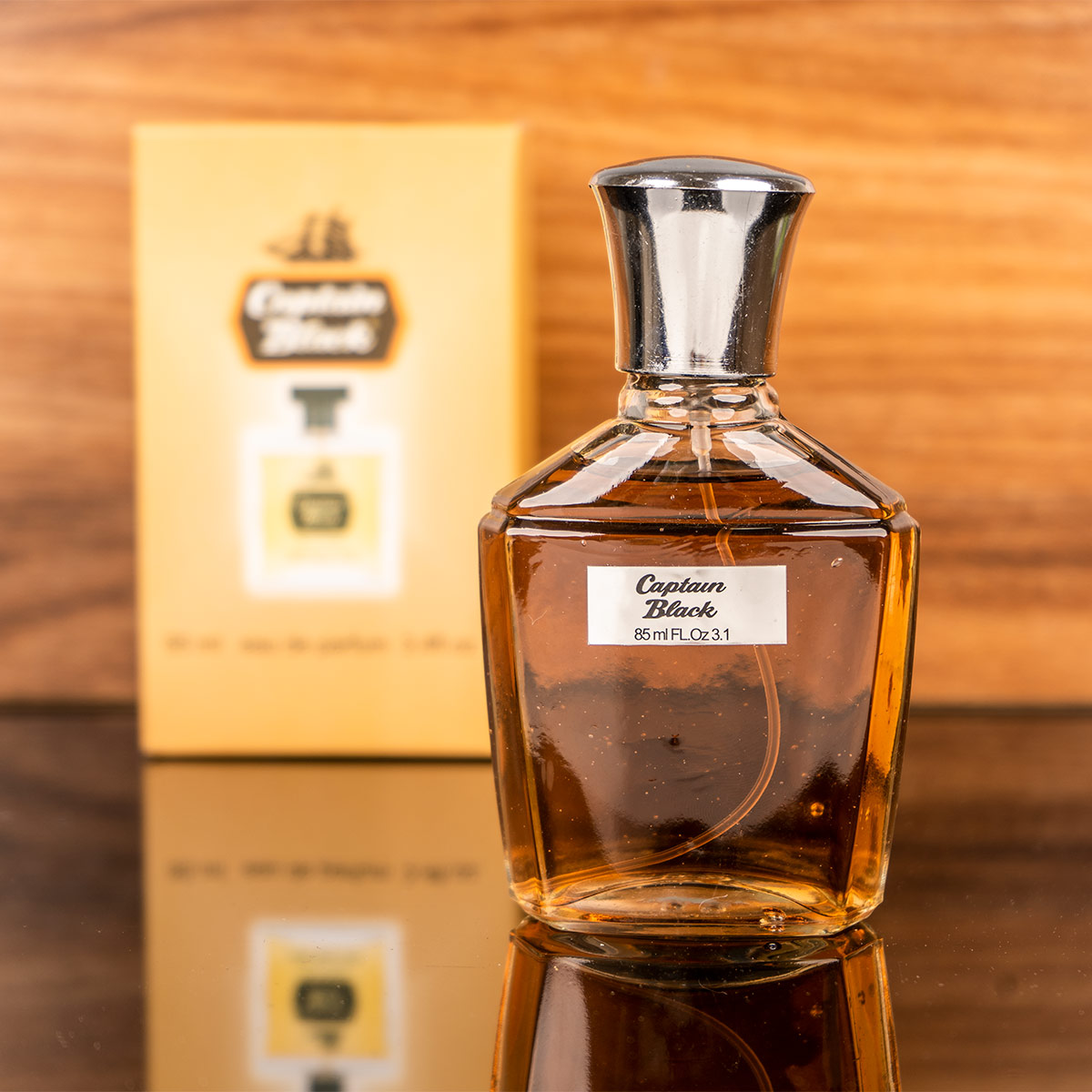 عطر مردانه Captain Black