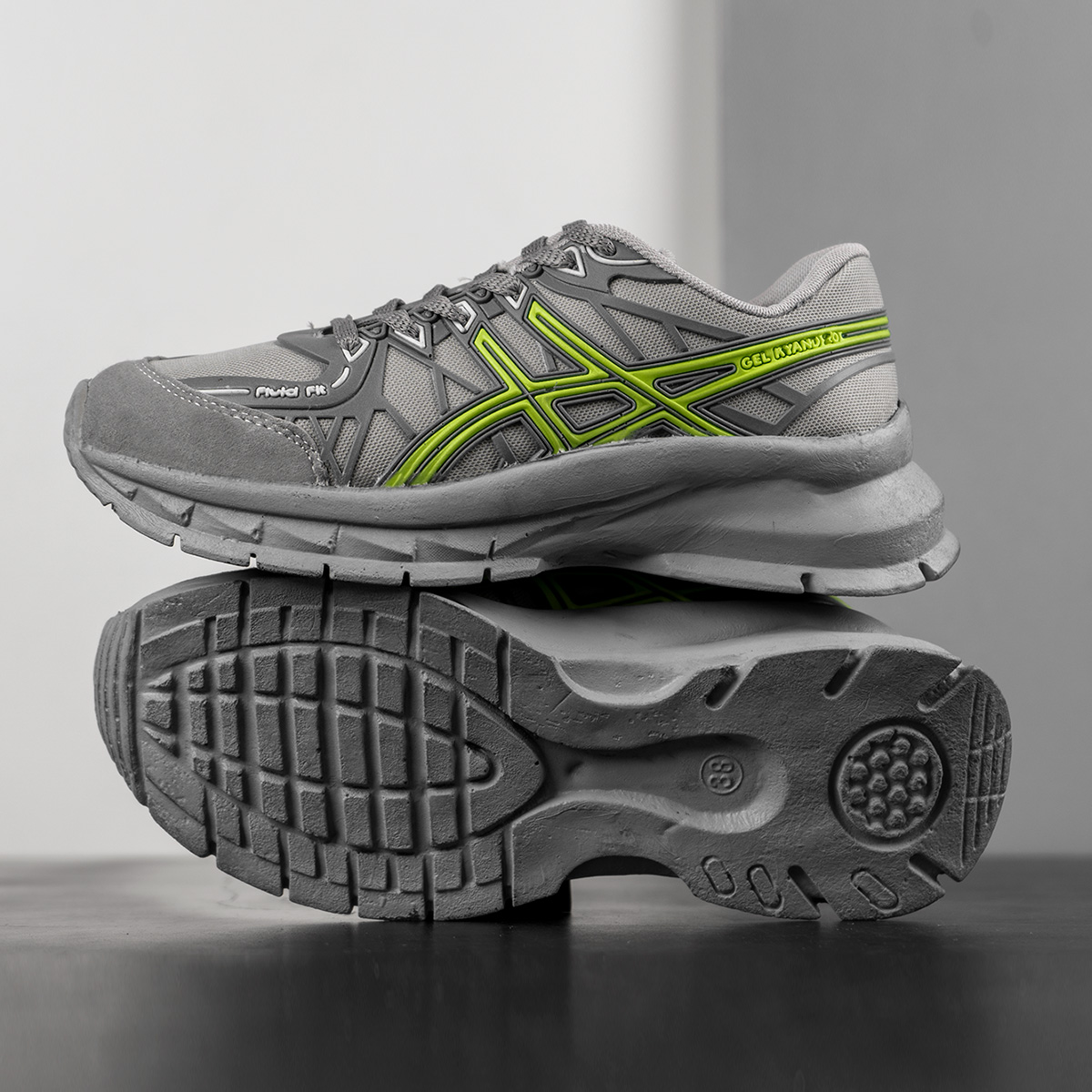 کفش ورزشی Asics زنانه طوسی سبز مدل Tina